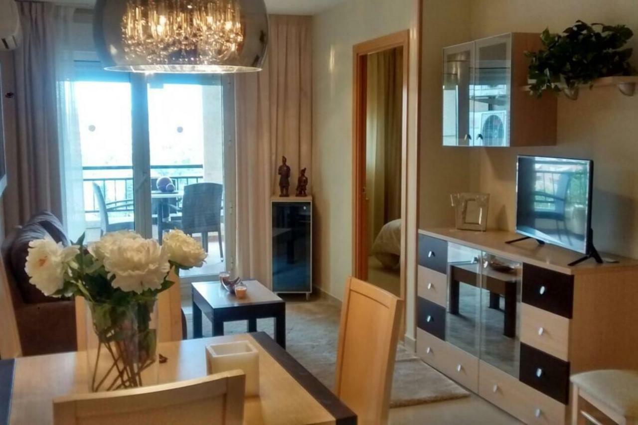 شقة أوروبيسا ذيل مار  في Precioso Apartamento Primera Linea Marina D'Or المظهر الخارجي الصورة