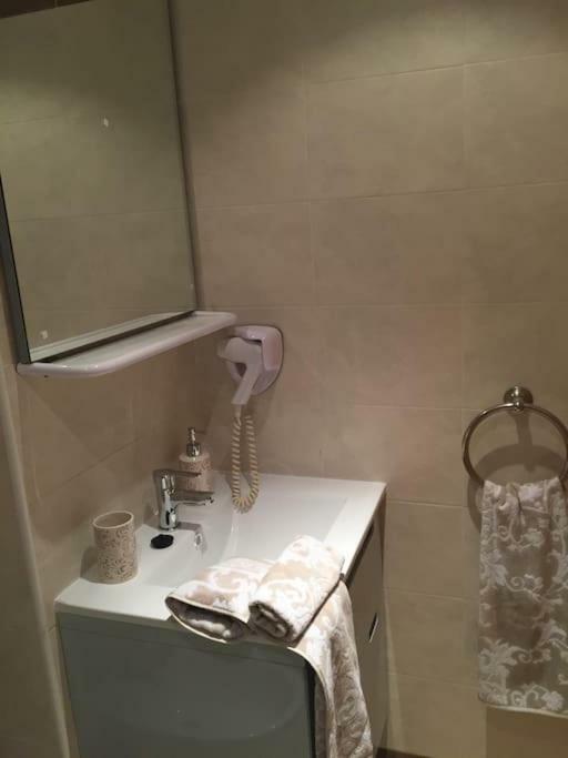 شقة أوروبيسا ذيل مار  في Precioso Apartamento Primera Linea Marina D'Or المظهر الخارجي الصورة